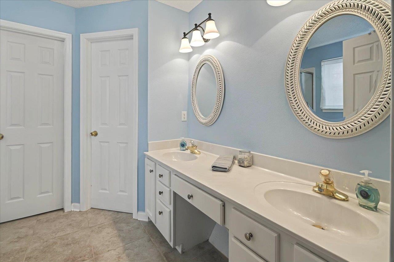 7787 Mcclure Drive, Tallahassee, Florida image 23