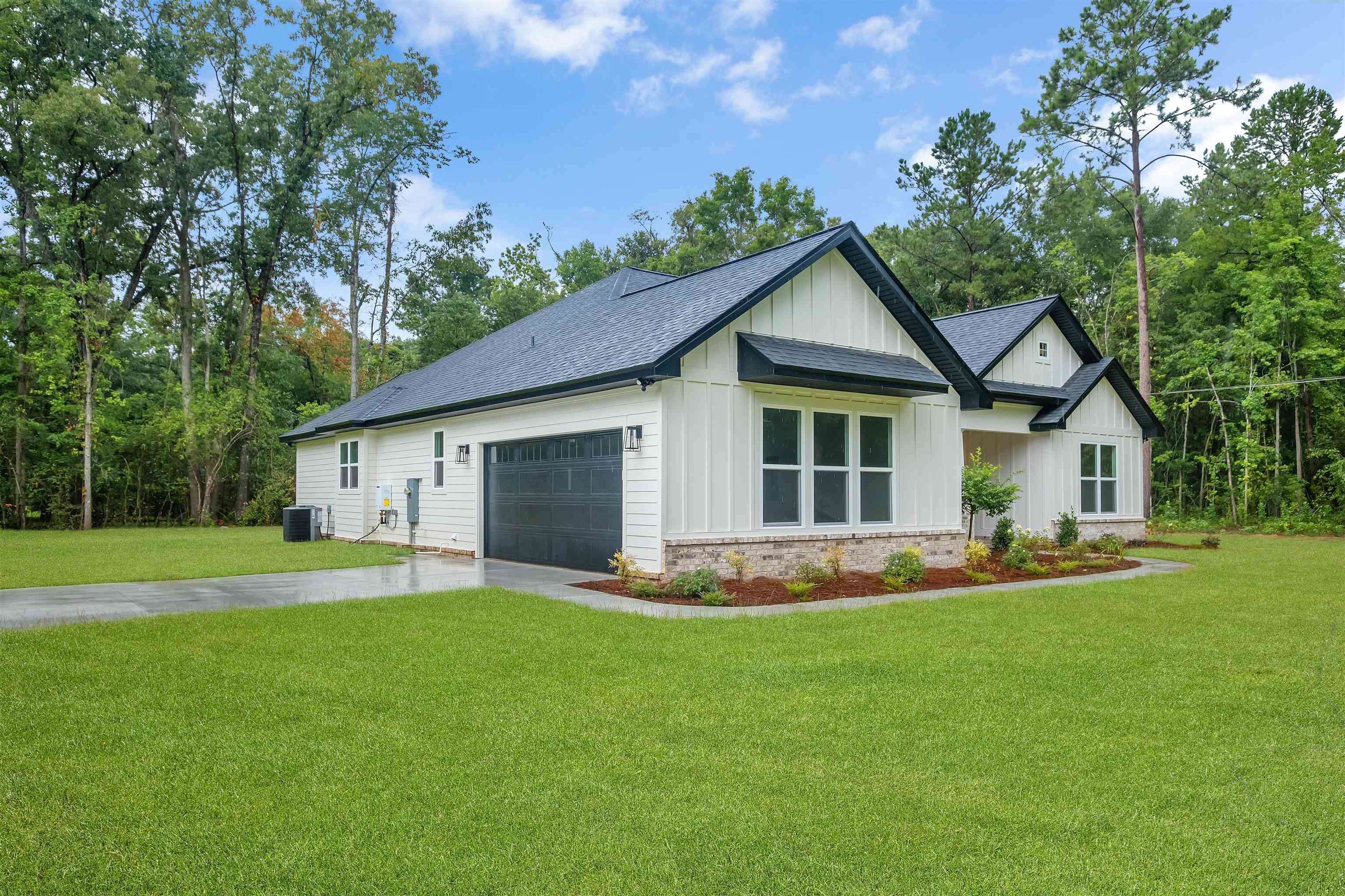 110 Sandy Springs Lane, Tallahassee, Florida image 2