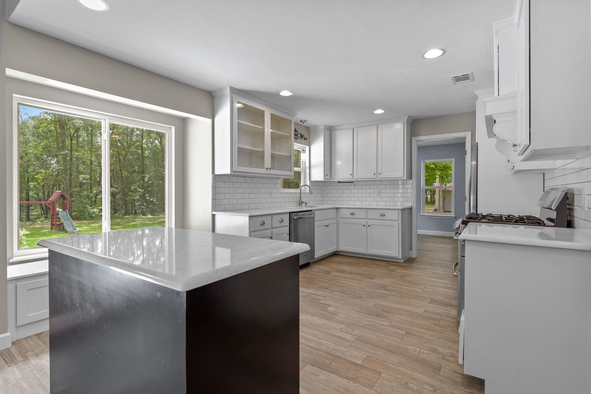 5752 Veterans Memorial Drive, Tallahassee, Florida image 14