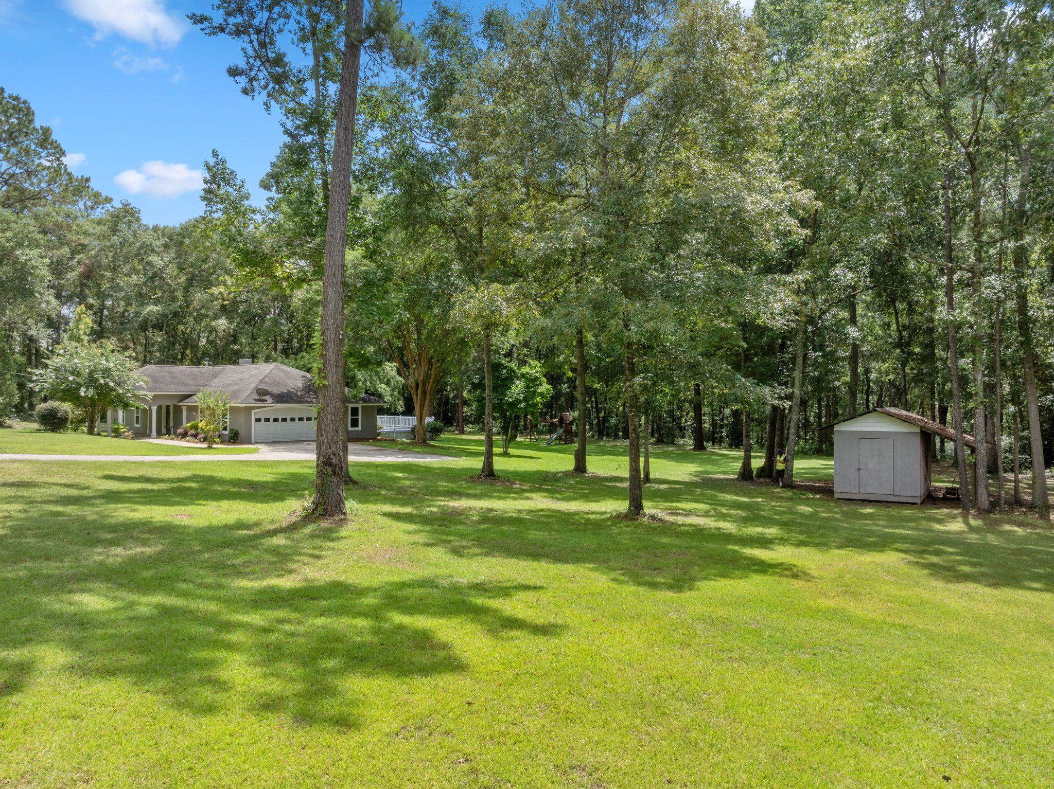 5752 Veterans Memorial Drive, Tallahassee, Florida image 48