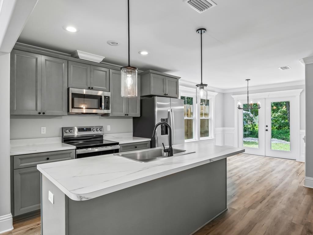 44 Franklin Drive, Crawfordville, Florida image 17
