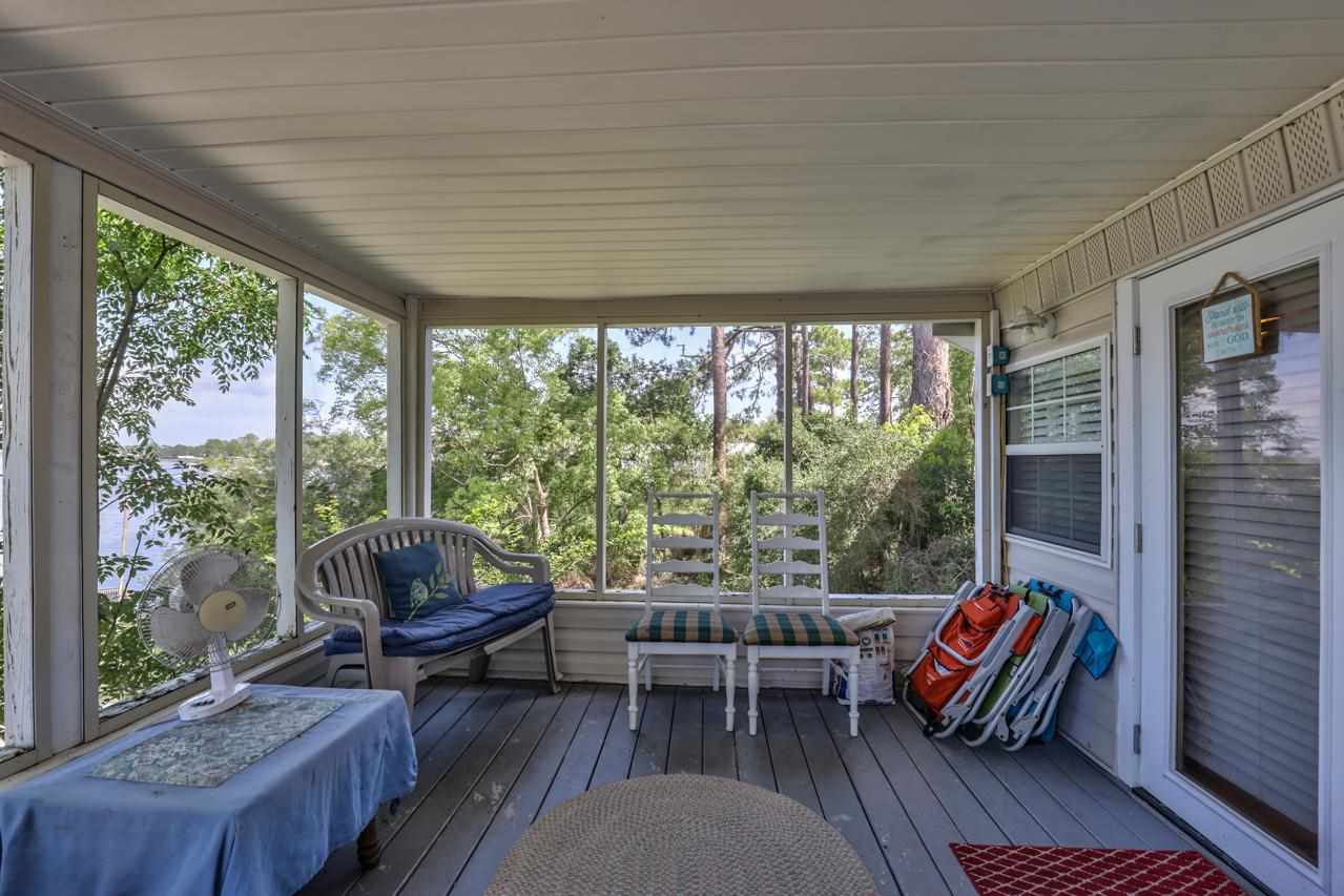 295 River Road, Carrabelle, Florida image 3