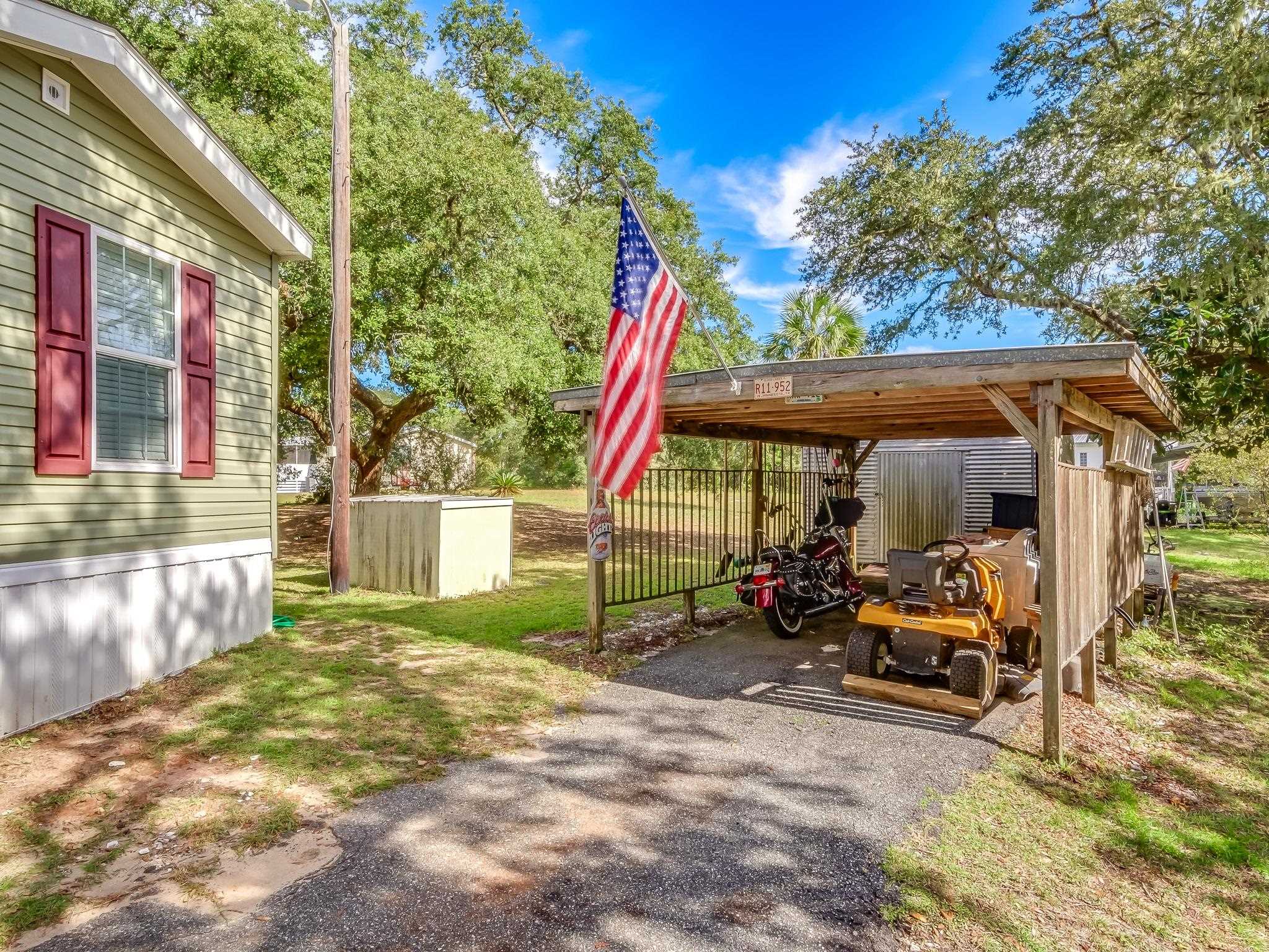 135 Carolina Street, CARRABELLE, Florida image 6