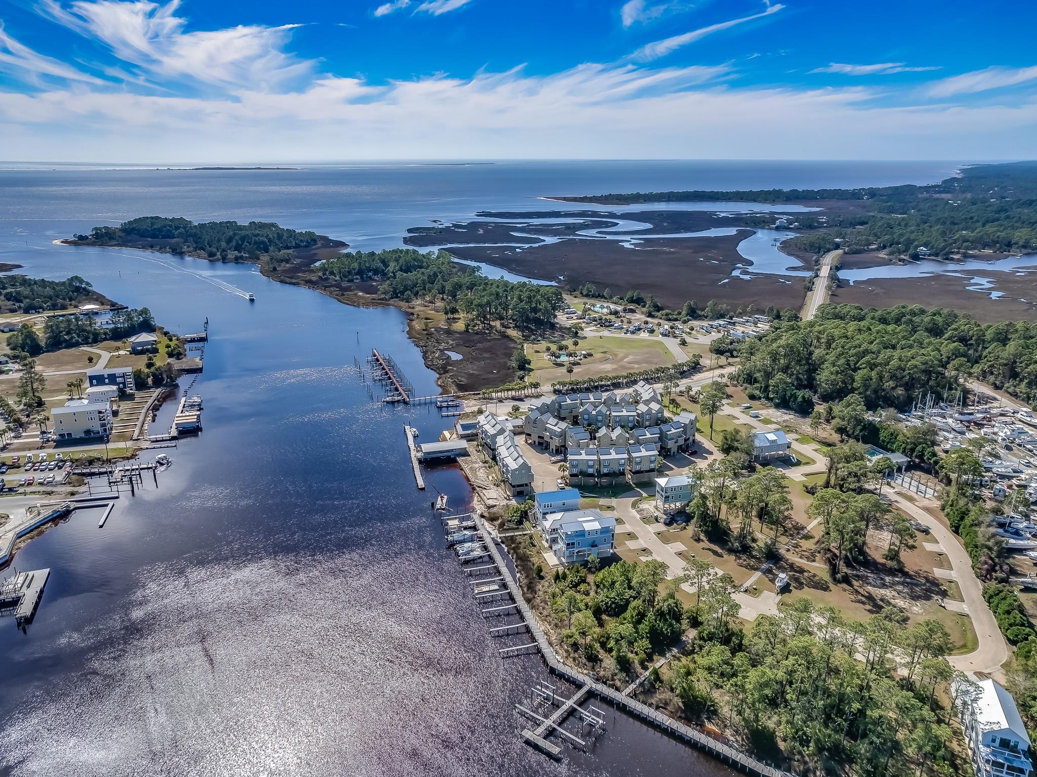 357 Pirates Landing, CARRABELLE, Florida image 38