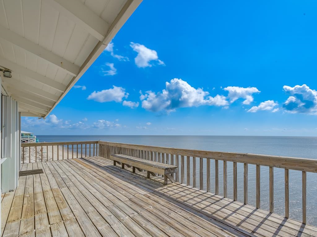 20 Sailfish Street, ALLIGATOR POINT, Florida image 3