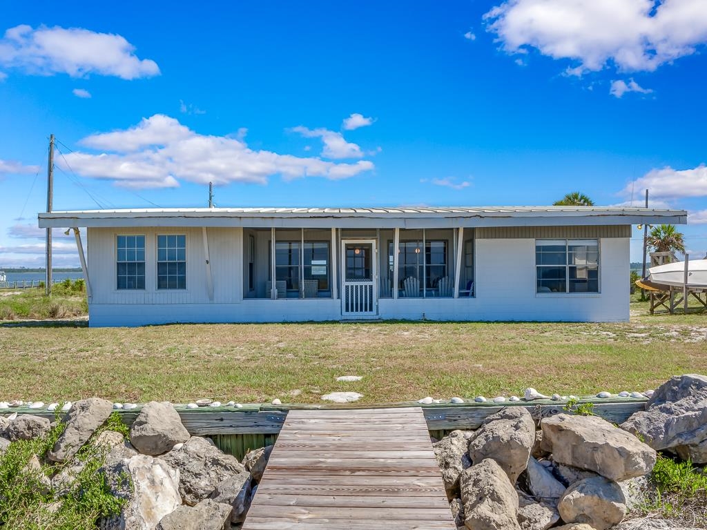 1621 Alligator Drive, ALLIGATOR POINT, Florida image 33