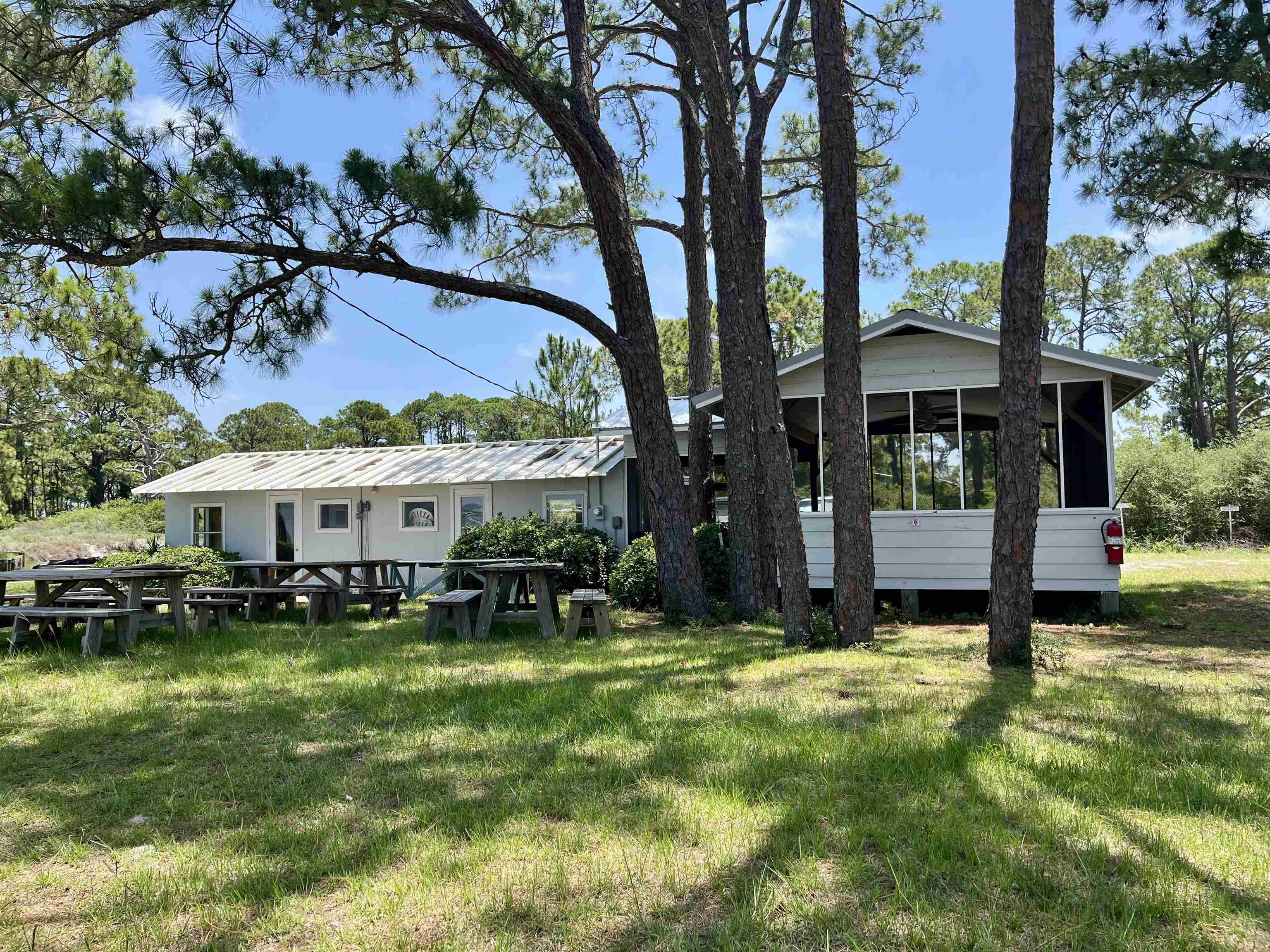 508 Gulf Shore Drive, CARRABELLE, Florida image 37